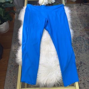 Womens Under Armour Breathelux Fitted Heatgear Active Leggings size 2XL